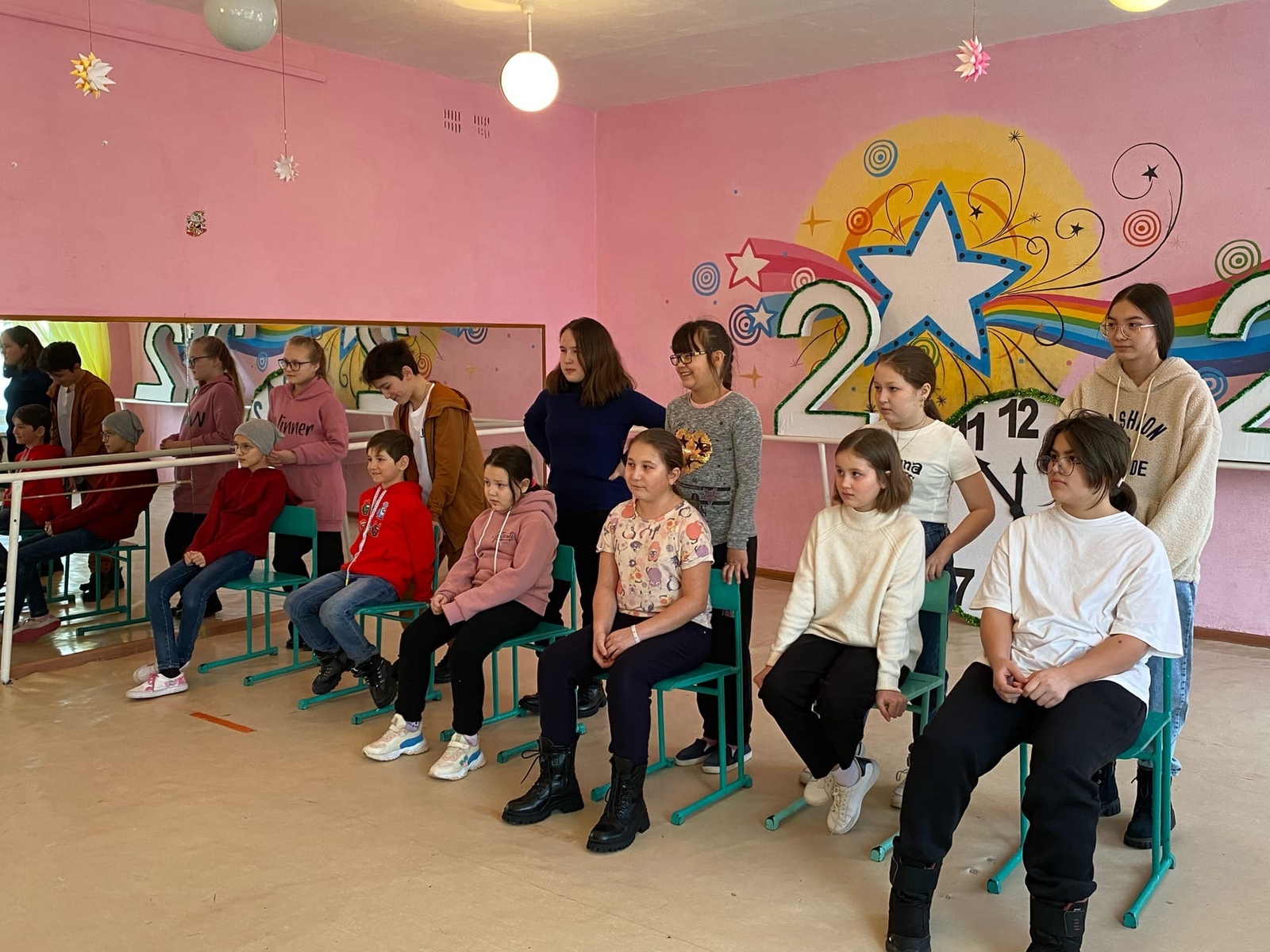 Команды учащихся Кигинского района соревновались в музыкальном конкурсе