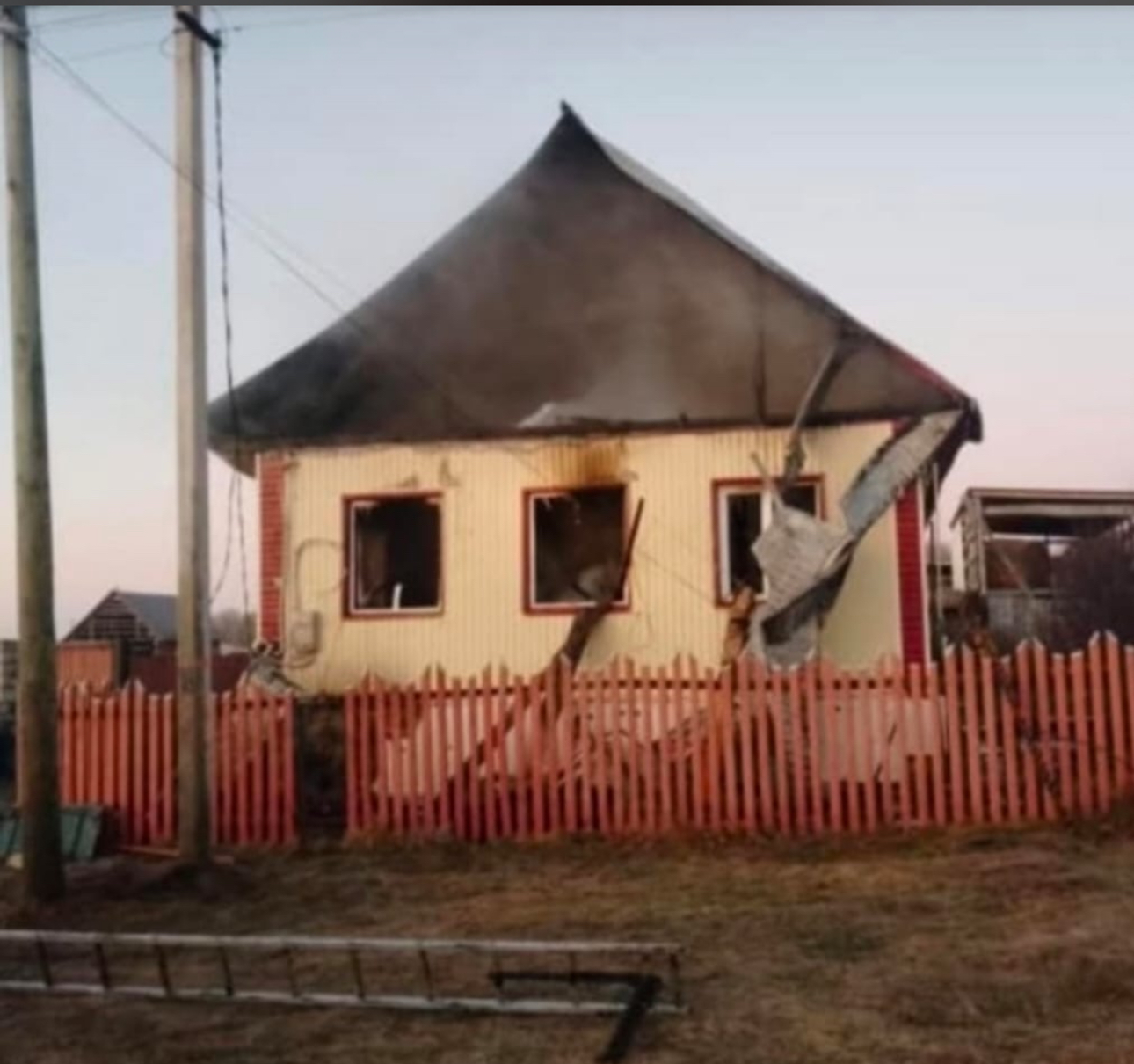 В Кигинском районе из-за пожара семья осталась без дома