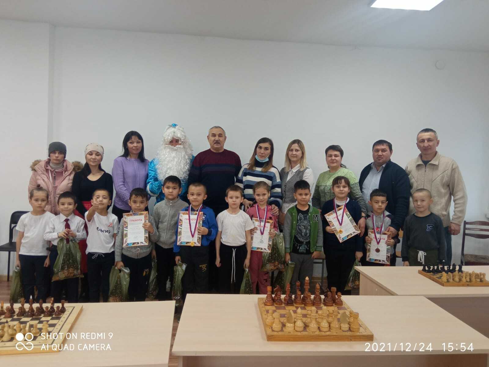 В Кигинском районе прошел шахматный турнир на призы Деда Мороза