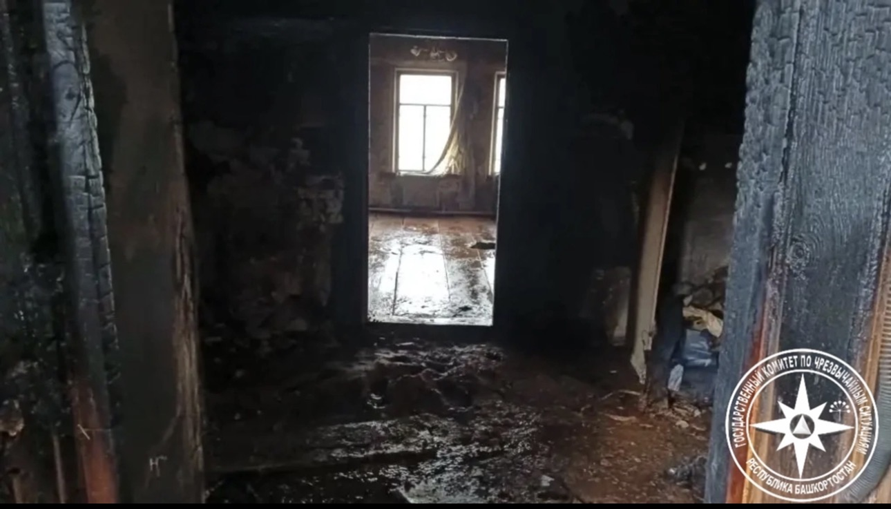 В Башкирии пожар унес жизни двух мужчин