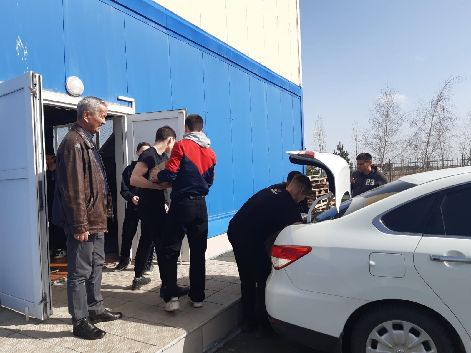 Журналисты из Башкирии доставили гуманитарную помощь пострадавшим от наводнения