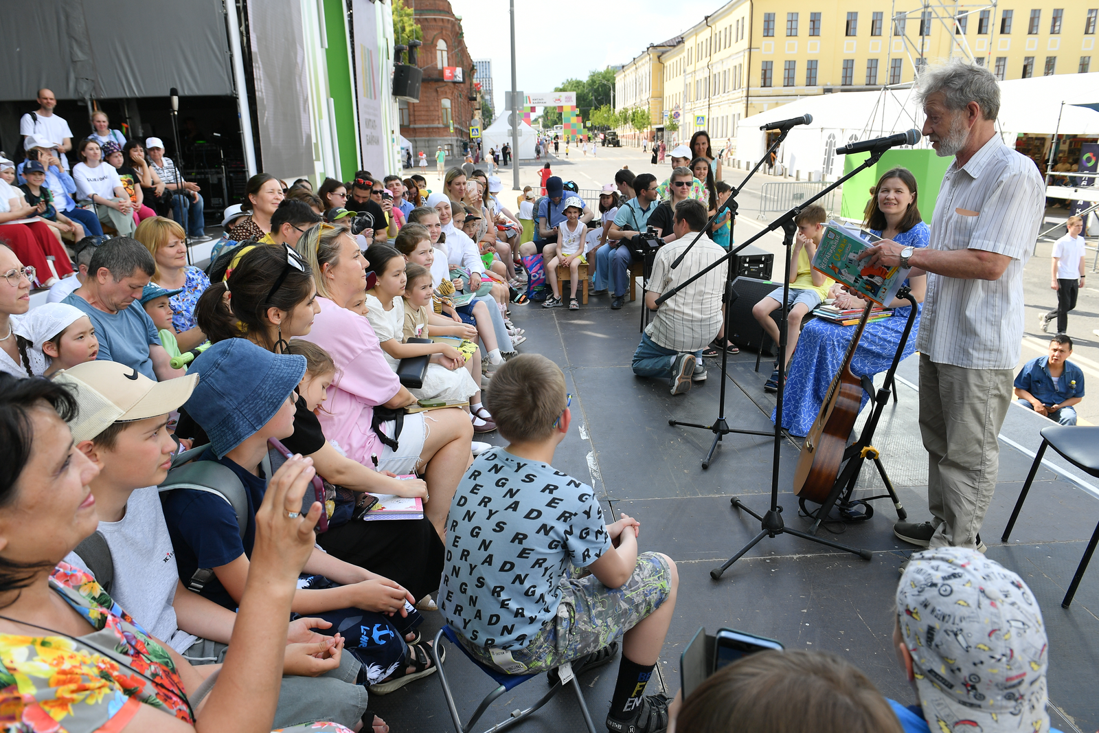 Андрей Усачев: «Ребенку нужен витамин радости»