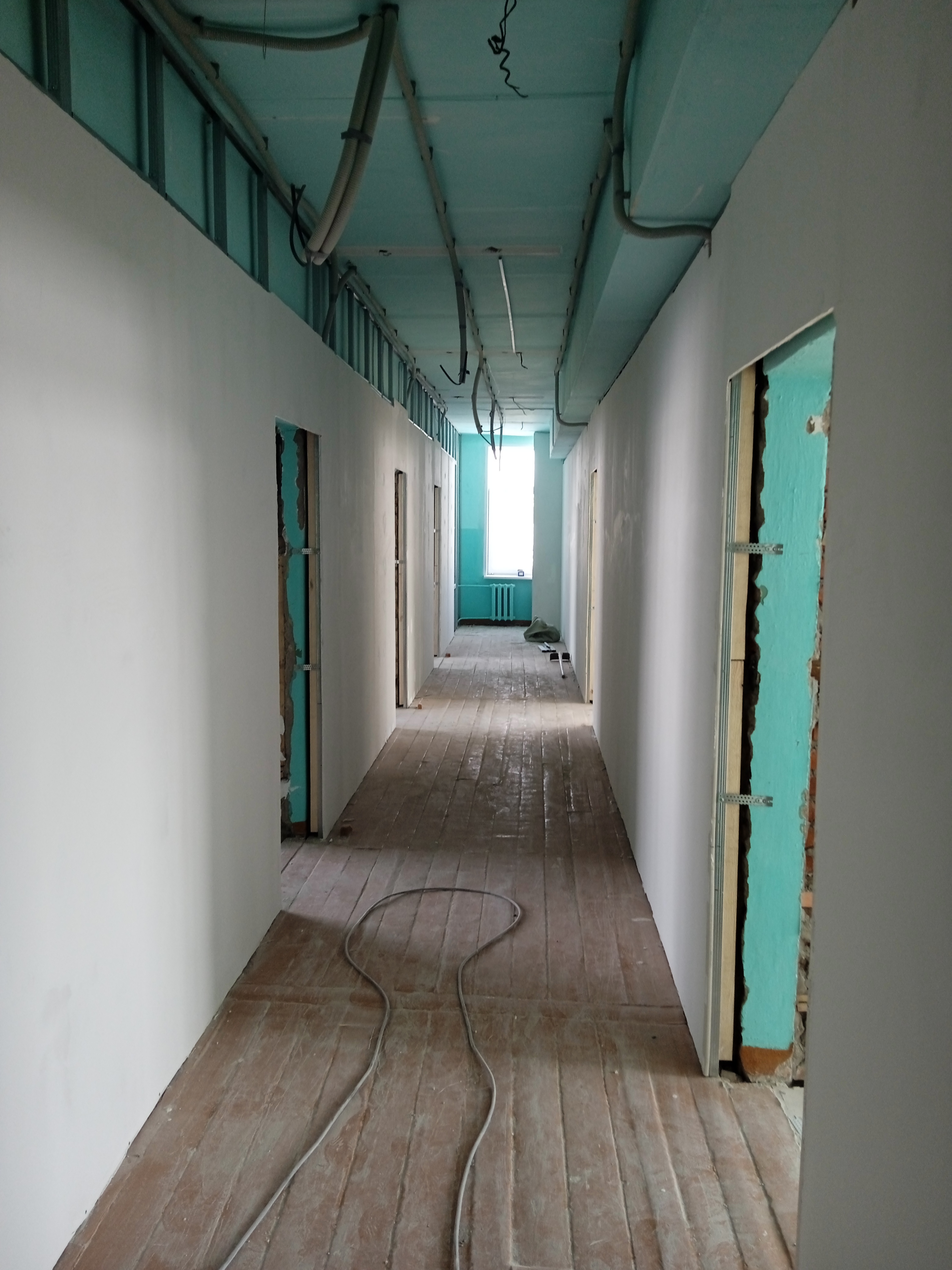 В Абзаевской школе проводится капитальный ремонт