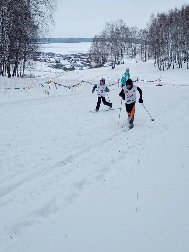 В Кигинском районе юные лыжники открыли сезон
