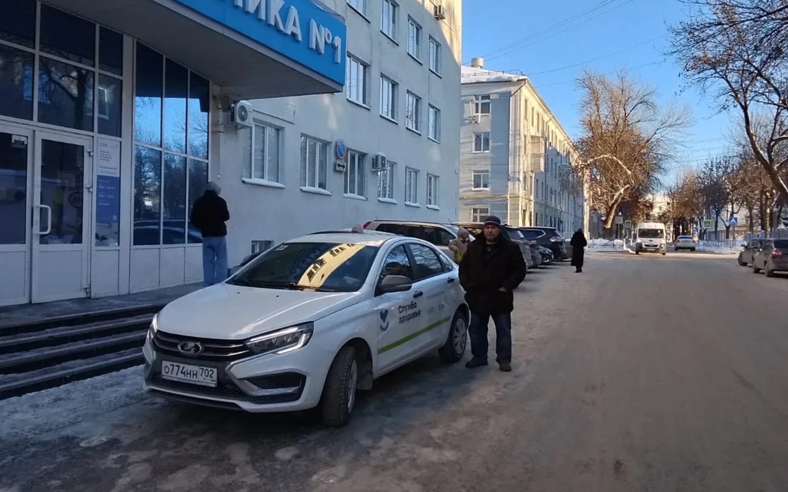 Уфимская больница пополнилась новым автомобилем