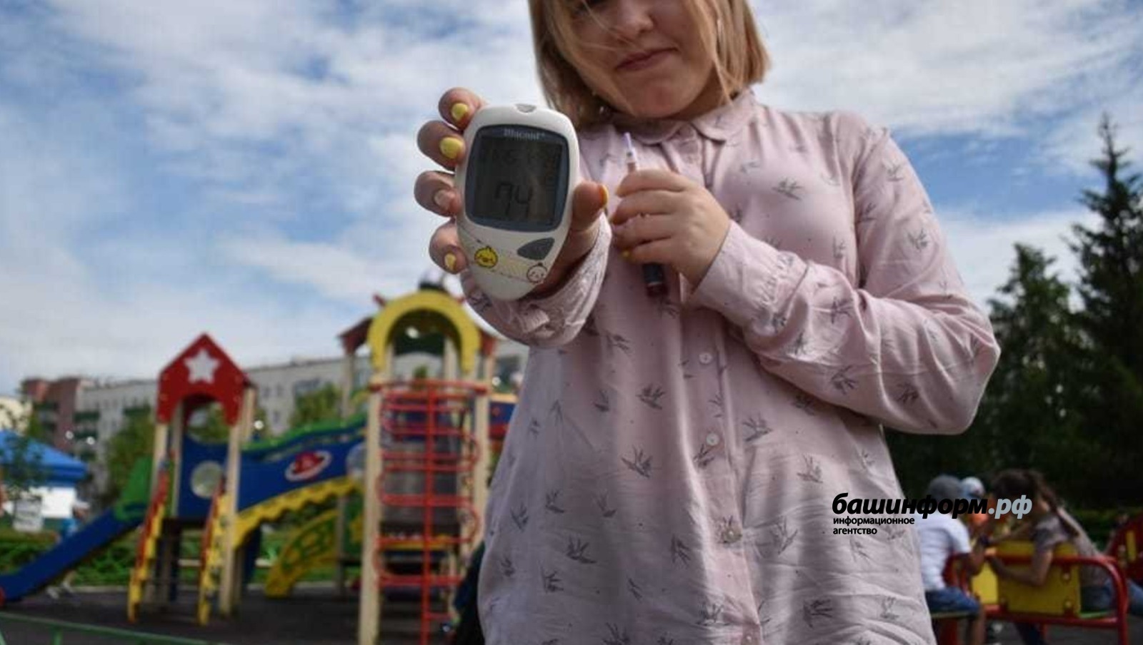 В Башкирии приложение для контроля сахара могут включить в «белый список»