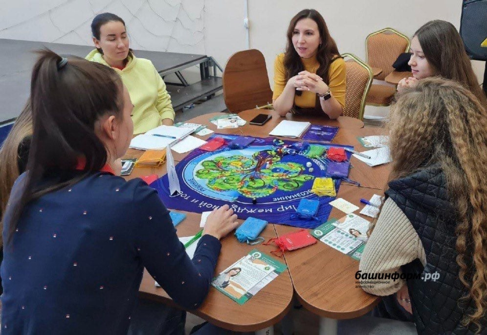 Многодетная мама-психолог из Уфы запустила проект «Семья под ключ»